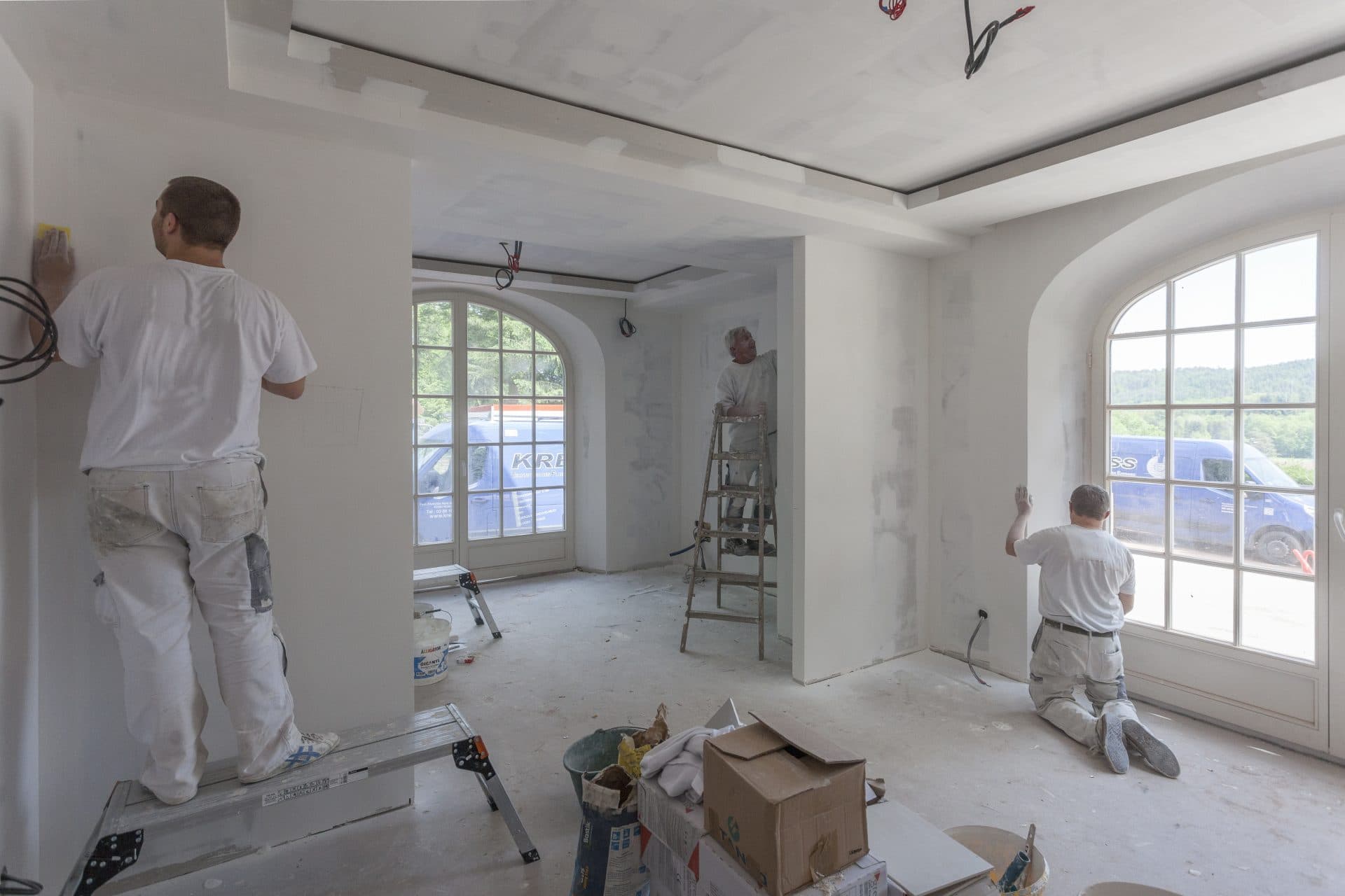 découvrez les principaux facteurs influençant le prix de la rénovation au mètre carré. apprenez comment les matériaux, la main-d'œuvre et la localisation peuvent impacter votre budget rénovation.