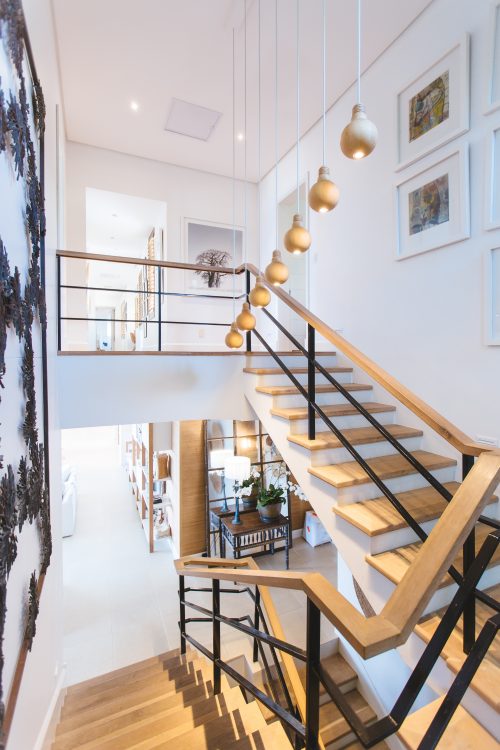 découvrez les dernières tendances déco pour transformer votre intérieur tout en maîtrisant les prix de rénovation au mètre carré. obtenez des conseils pratiques et des idées inspirantes pour rénover votre maison sans vous ruiner.