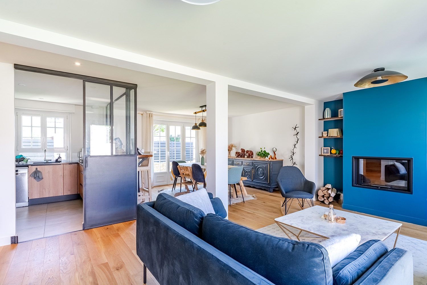 découvrez notre service d'estimation précise du coût des rénovations au mètre carré. obtenez une évaluation personnalisée pour vos projets de rénovation et maximisez votre budget tout en transformant votre espace de vie.
